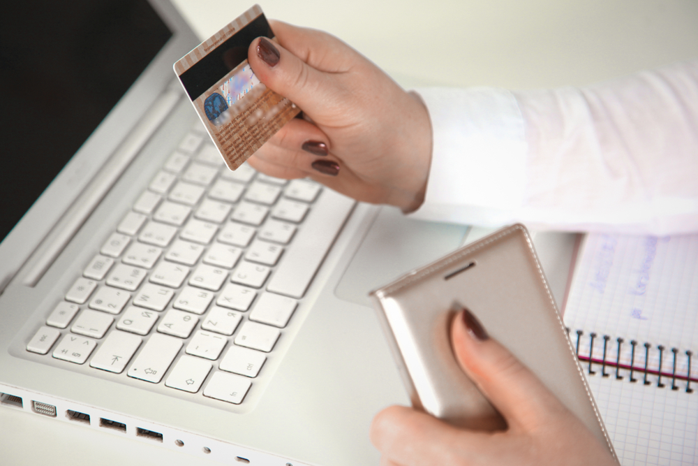 rezervarea online a biletelor